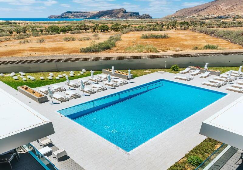 ホテル Vila Baleira Village