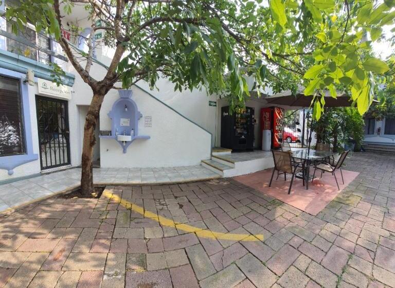 فندق Posada Santa Fe