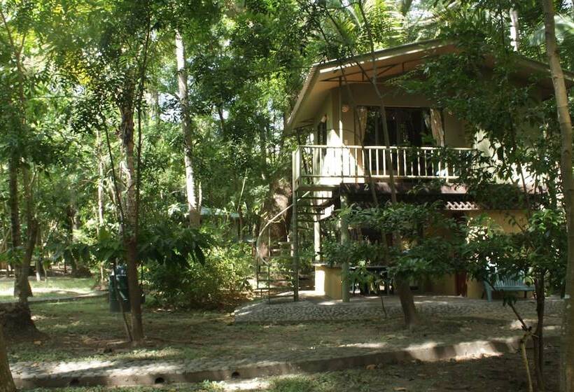 Отель Puerto Barillas