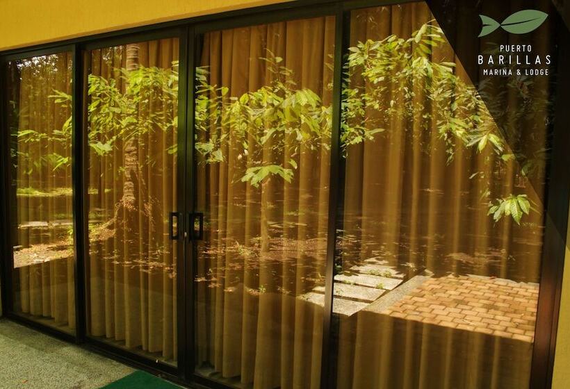 Отель Puerto Barillas