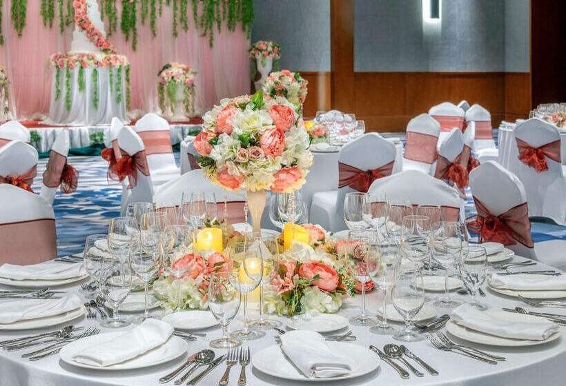 فندق Pullman Luang Prabang