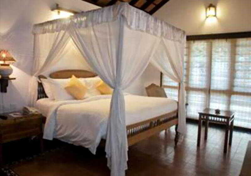 Отель Punamada Lake Resort