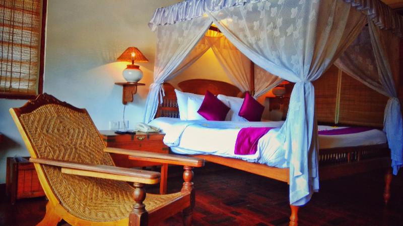 Отель Punamada Lake Resort