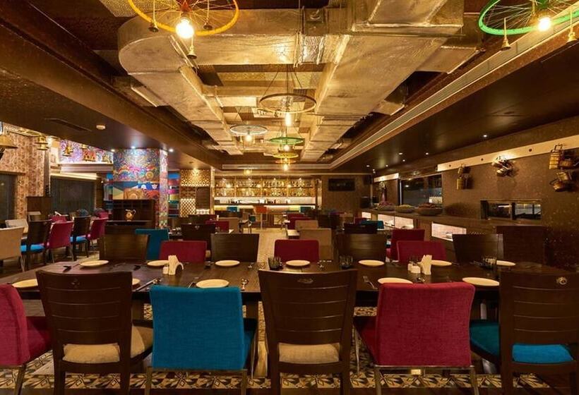 בית מלון כפרי Ramee Panchshil