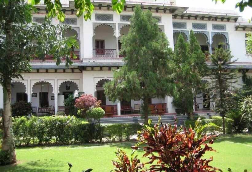 هتل Rangniwas Palace