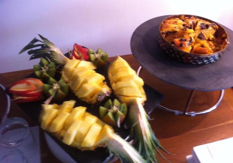 בית מלון כפרי Rives D Or