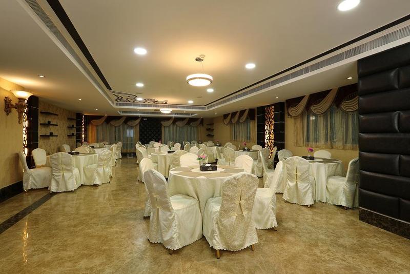 هتل Royal Grand Suite