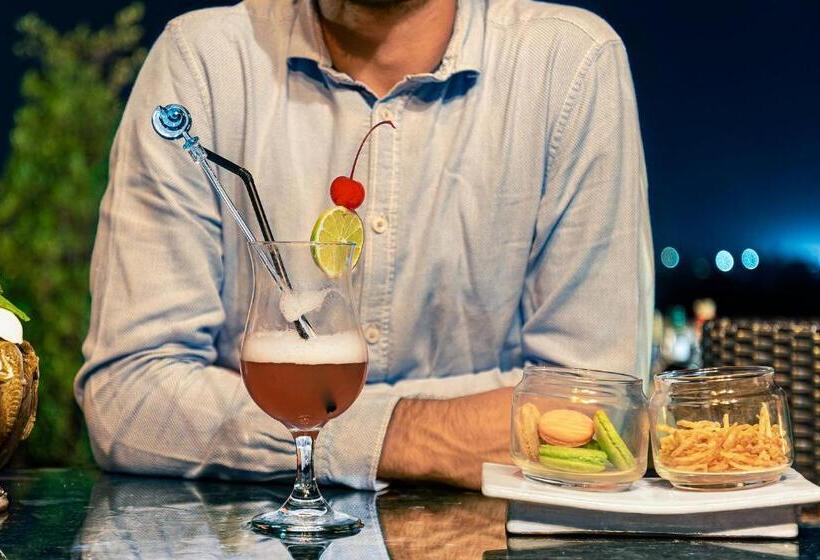 酒店 Sakmut Boutique