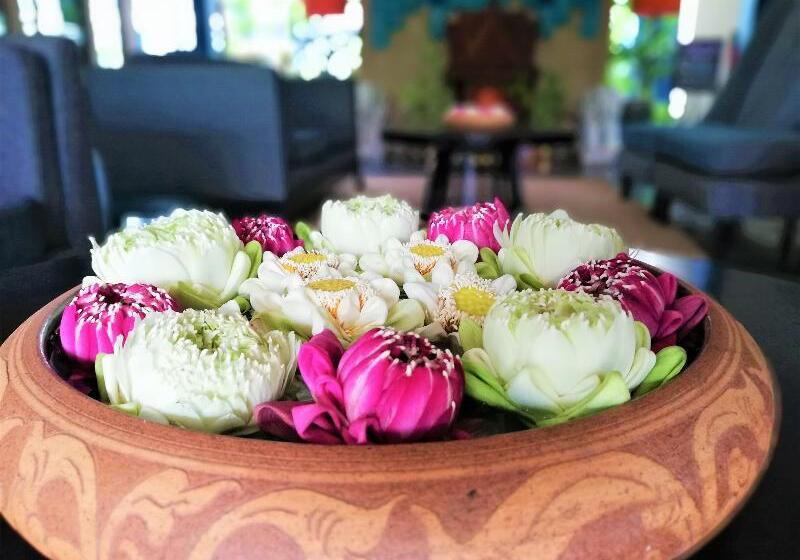 酒店 Sakmut Boutique