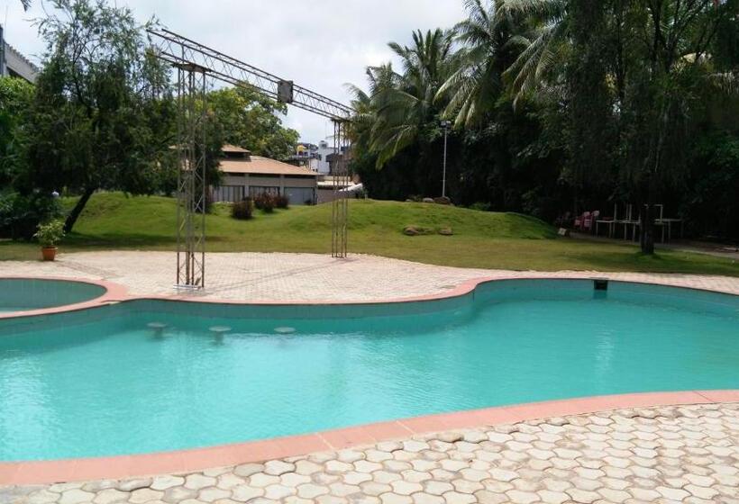 בית מלון כפרי Sankam Residency