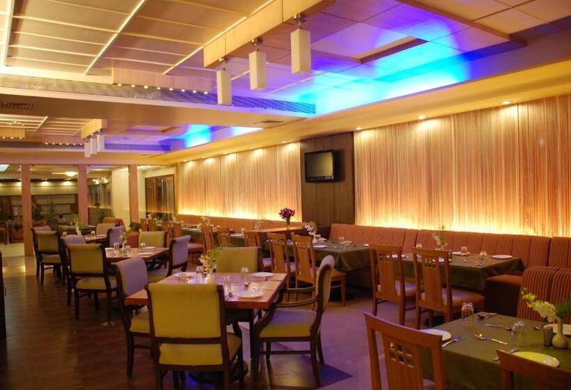 בית מלון כפרי Sankam Residency