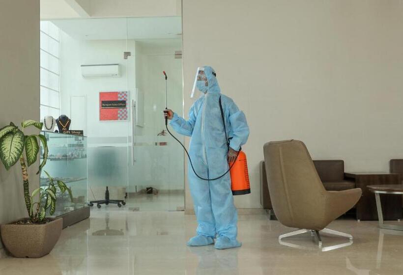 فندق Sayaji Vadodara