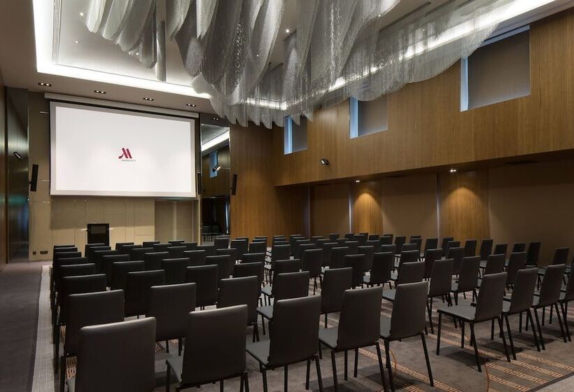 هتل Skopje Marriott