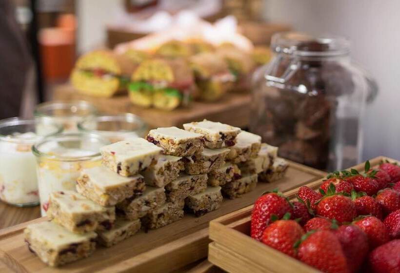 هتل Skopje Marriott