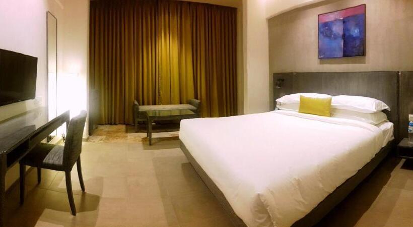 Отель Sopanam Heritage