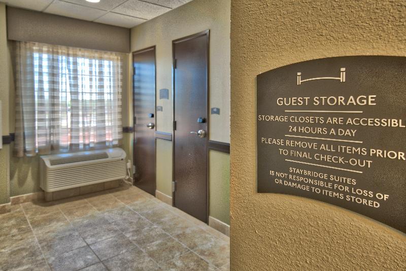 호텔 Staybridge Suites Lubbock South, An Ihg