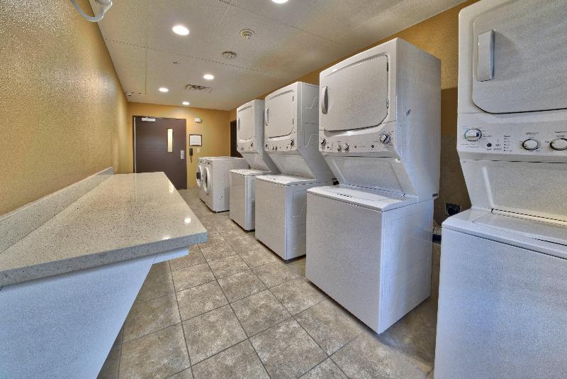 호텔 Staybridge Suites Lubbock South, An Ihg