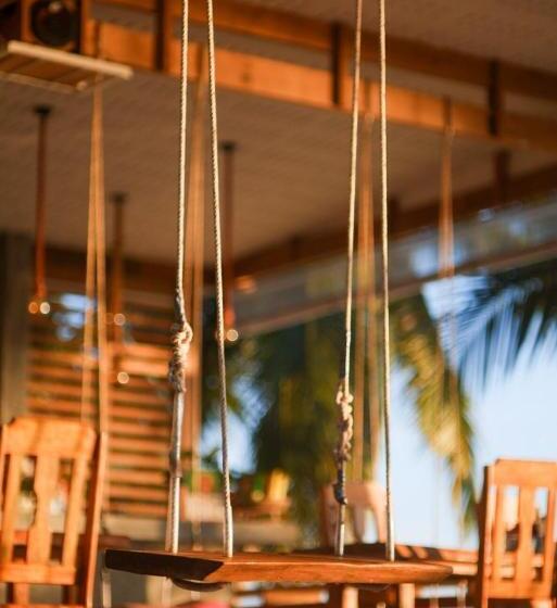 호텔 Sunsea Resort