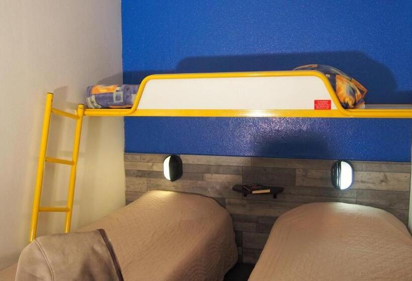 호텔 Kyriad Direct Macon Sud