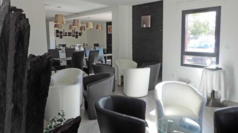 בית מלון כפרי The Originals City, Hôtel Des Arts, Montauban