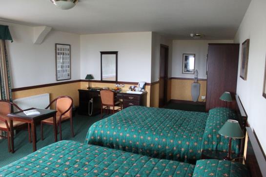 هتل The Weigh Inn Lodges