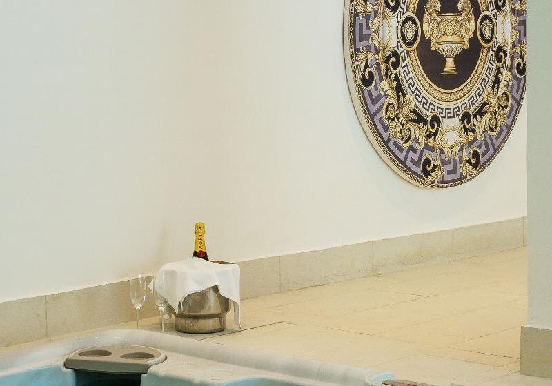 בית מלון כפרי Theoxenia Residence