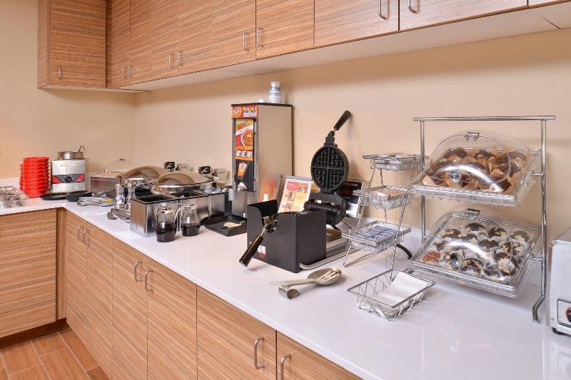 فندق Towneplace Suites By Marriott Gillette