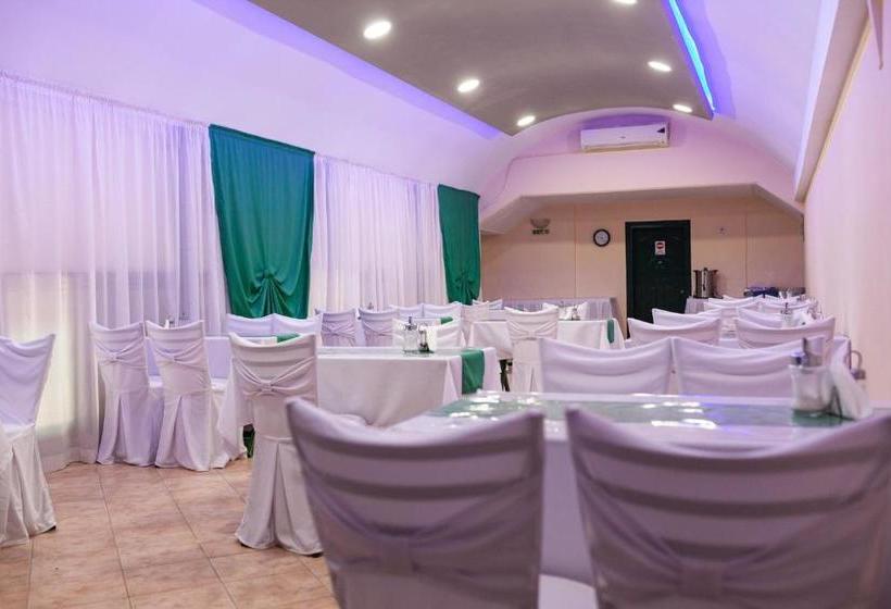 בית מלון כפרי Villa Cariatis