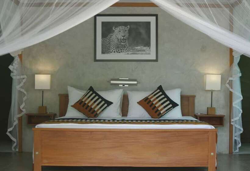 فندق Wilpattu Safari Camp   Campground