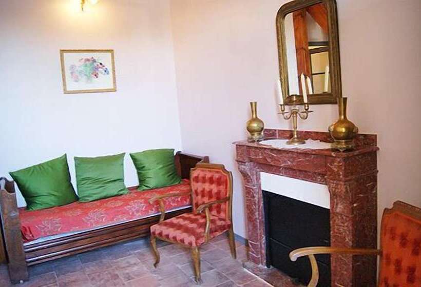 Logis Hotel   Restaurant La Marbrerie