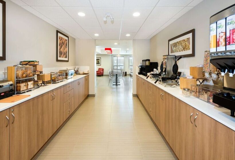 Microtel Inn & Suites By Wyndham Sudbury