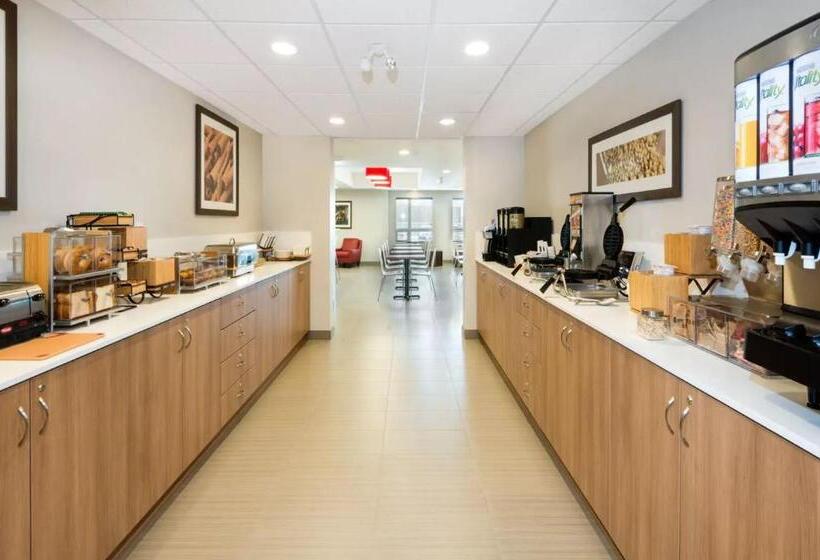 Microtel Inn & Suites By Wyndham Sudbury