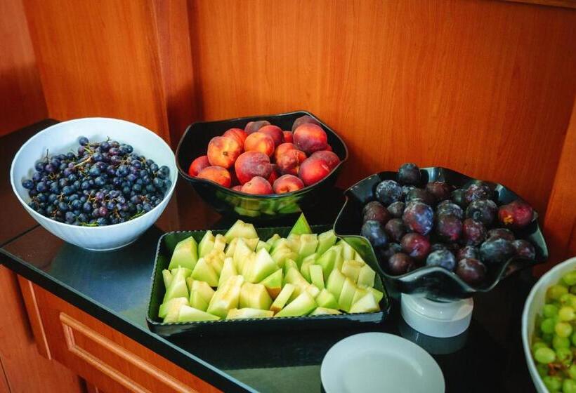 Perla Plaza Hotel   All Inclusive