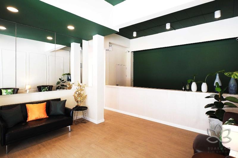 리조트 Buakham Rim Khong