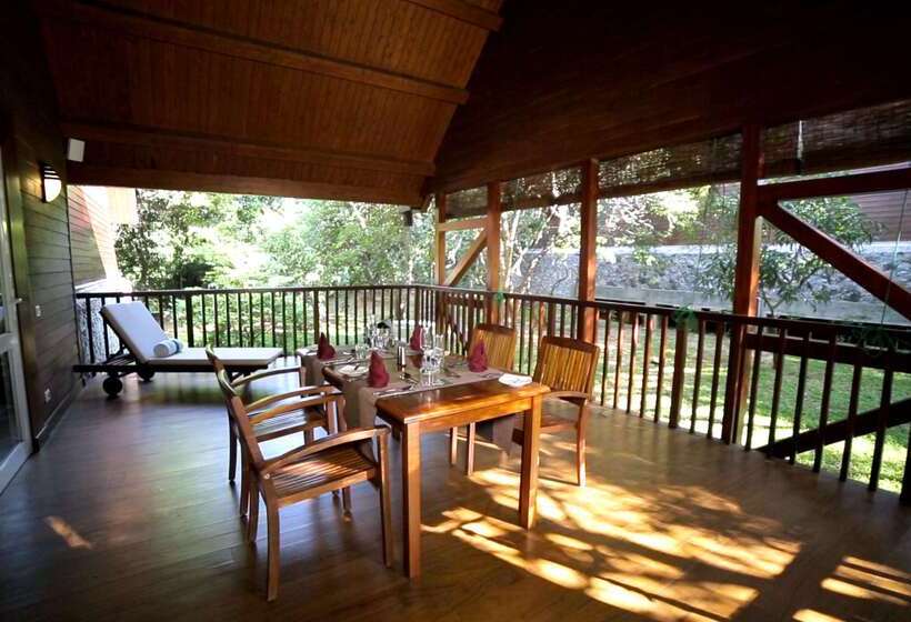 리조트 Occidental Paradise Dambulla