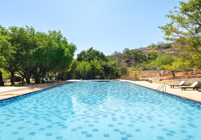 리조트 Occidental Paradise Dambulla