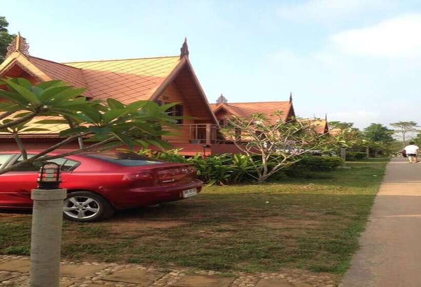 Taksina Garden Resort