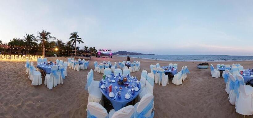 Ttc Resort Ninh Thuan Unlimited Access To Water Park