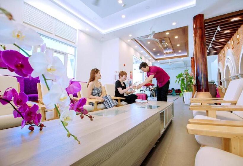 Ttc Resort Ninh Thuan Unlimited Access To Water Park