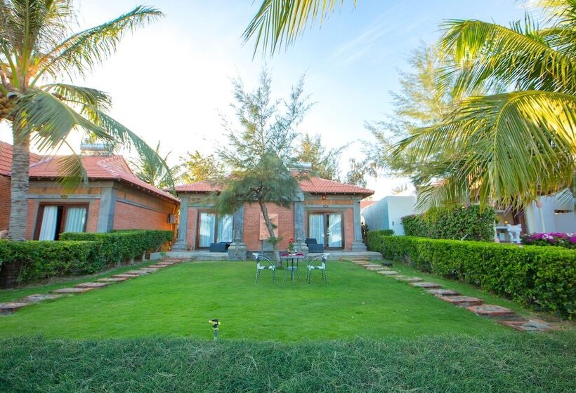 Ttc Resort Ninh Thuan Unlimited Access To Water Park