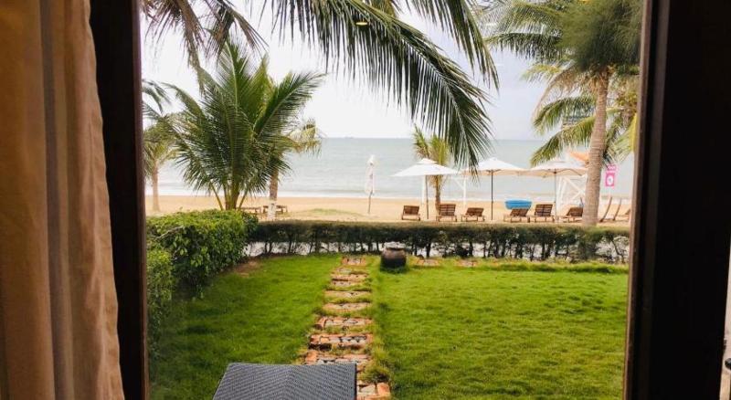 Ttc Resort Ninh Thuan Unlimited Access To Water Park