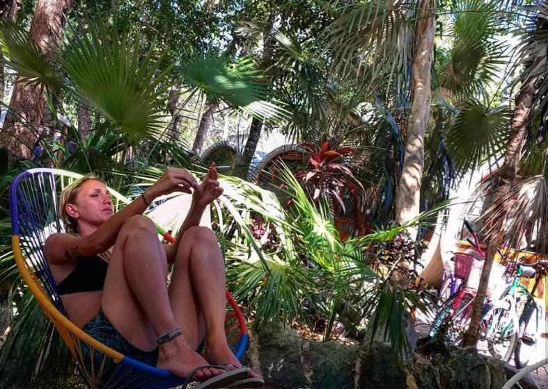 Tubo Tulum Hostel