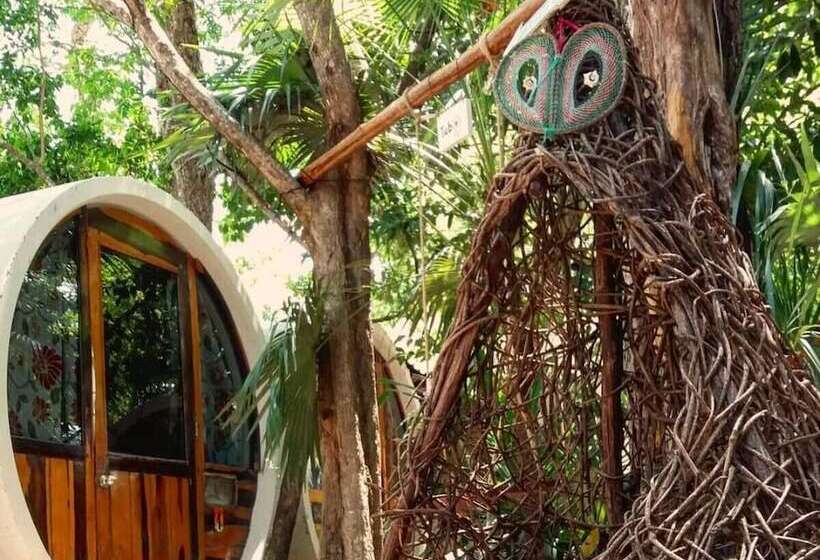 Tubo Tulum Hostel