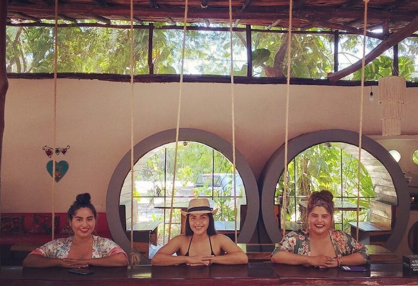 Tubo Tulum Hostel