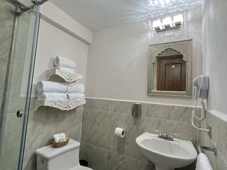 Dakani Hotel Boutique