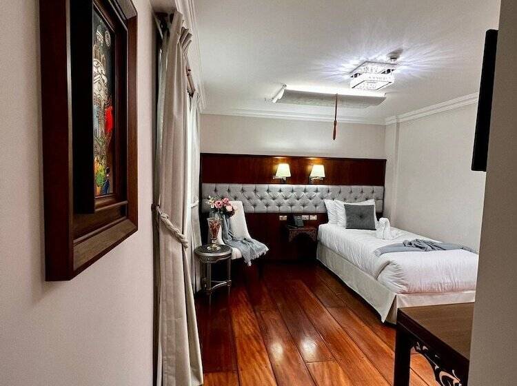 Dakani Hotel Boutique