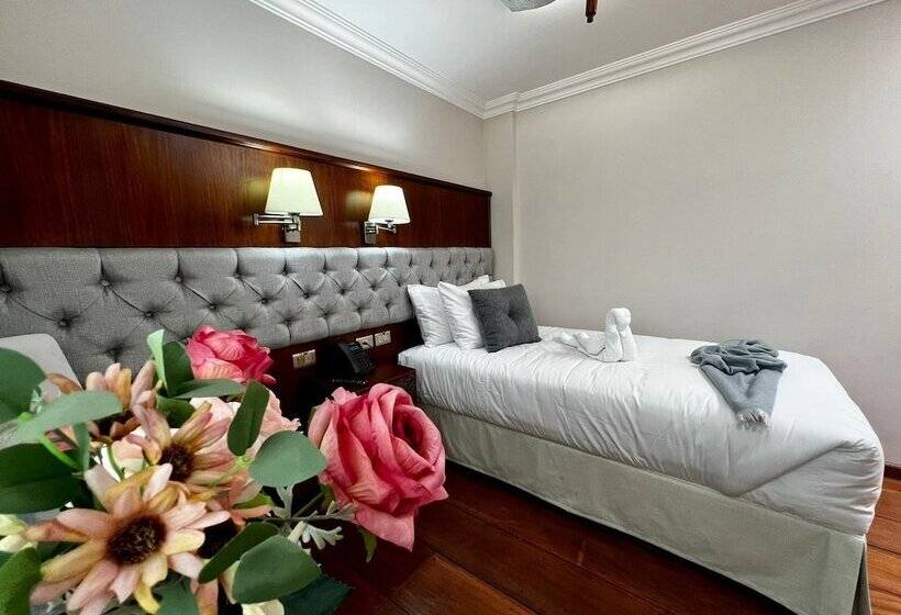 Dakani Hotel Boutique