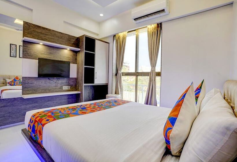 호텔 Super Capital O Poona Royal