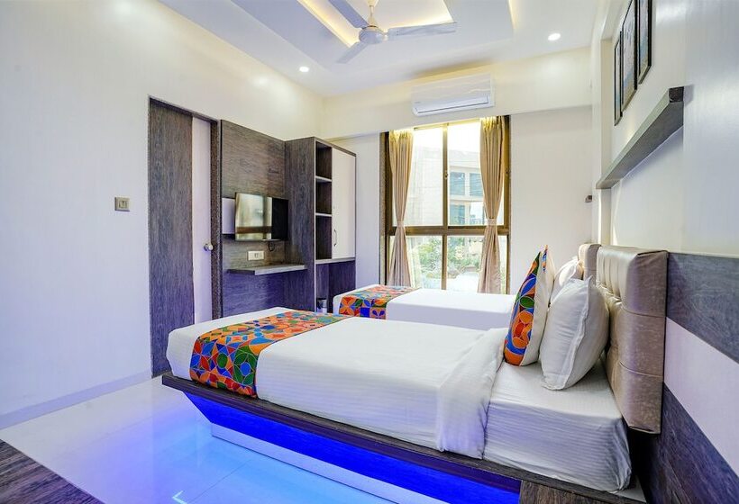 호텔 Super Capital O Poona Royal