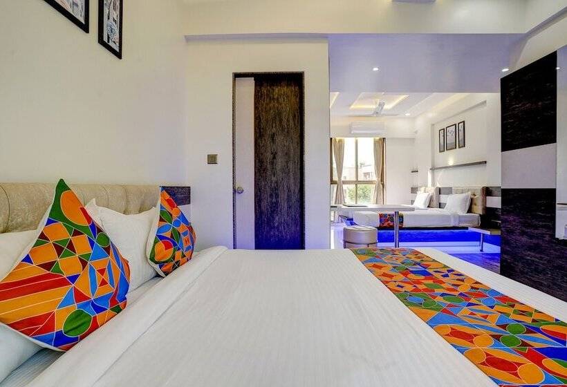 호텔 Super Capital O Poona Royal